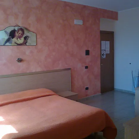Life Szálloda