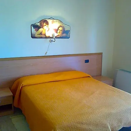 Hotel Life 3*