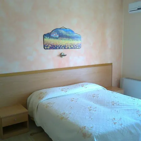 Szálloda Life 3*